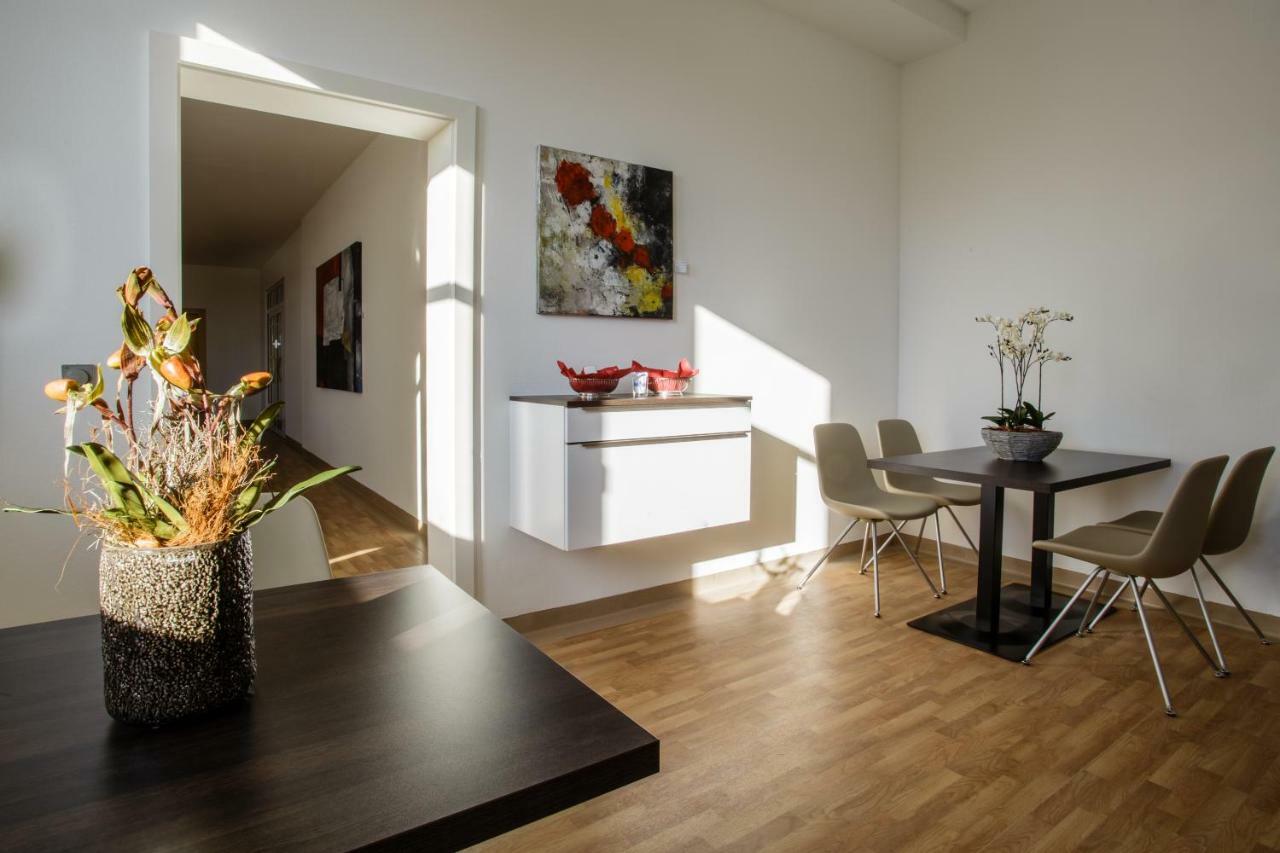 Health Vital Comfort Guestrooms Wels Exterior foto
